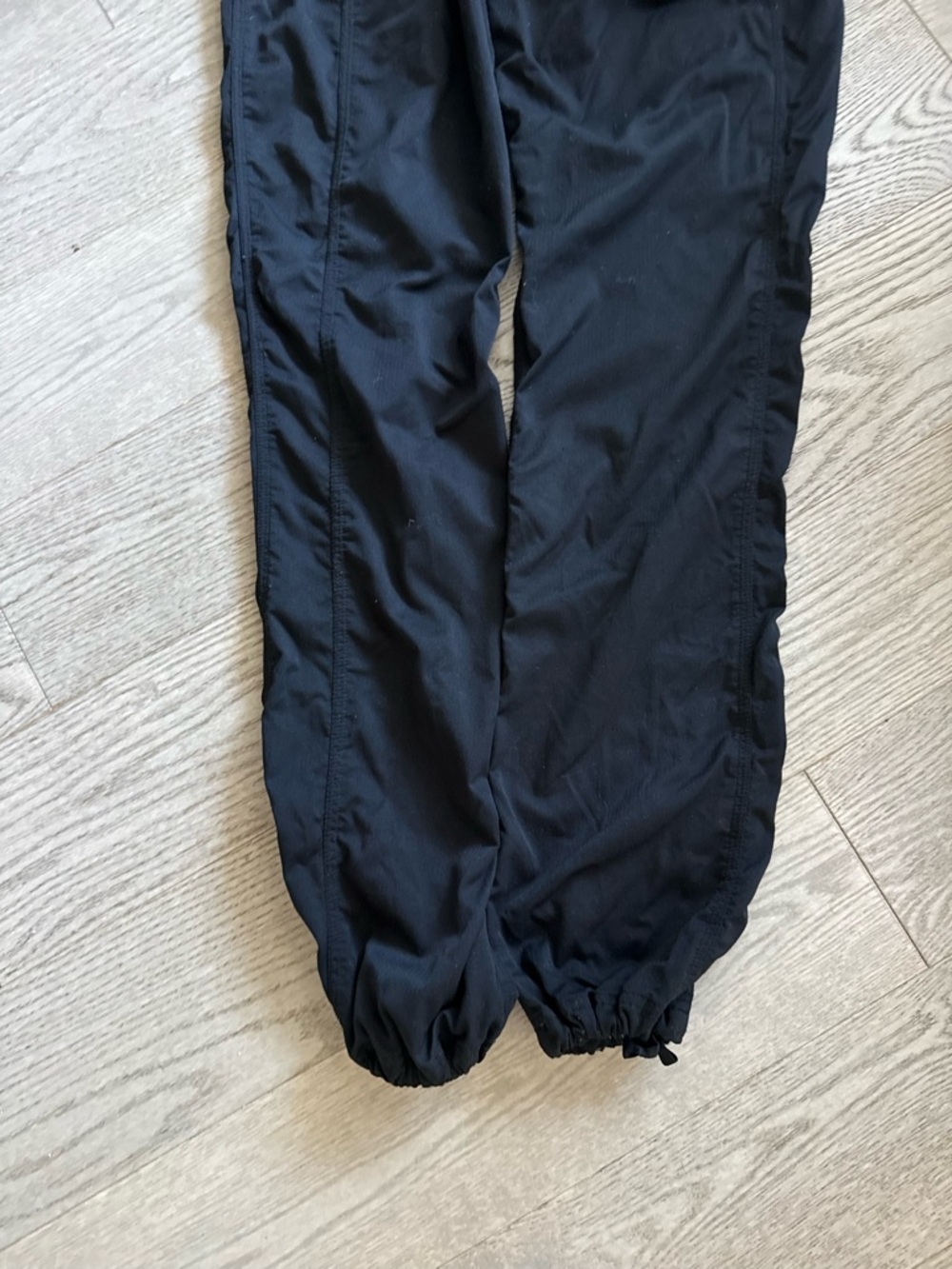 The North Face Black Women's Nylon Athletic Jogger Pants in size S - Picture 10 of 11